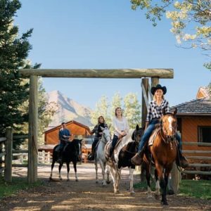 Valley Vista 1.5 Hour Horseback Trail Ride in Kananaskis at 2 Guinn’s Rd, Calgary, Canada Cdxb.com Special Offers, Deals & Discounts in Canada